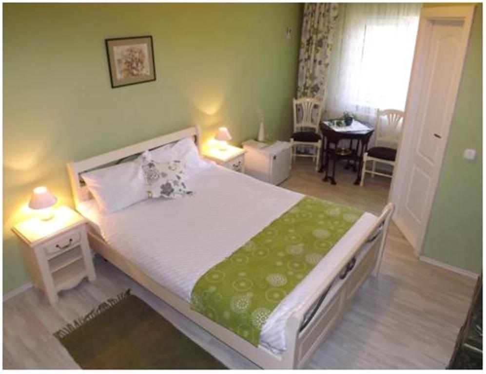 Pensiunea Pentru Tine Prietene Arcani ห้อง รูปภาพ