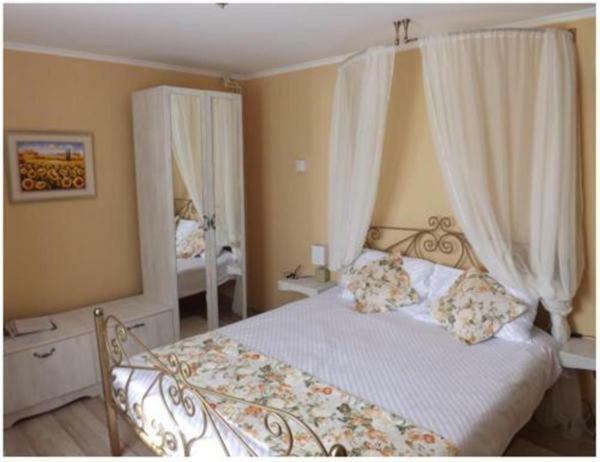 Pensiunea Pentru Tine Prietene Arcani ภายนอก รูปภาพ